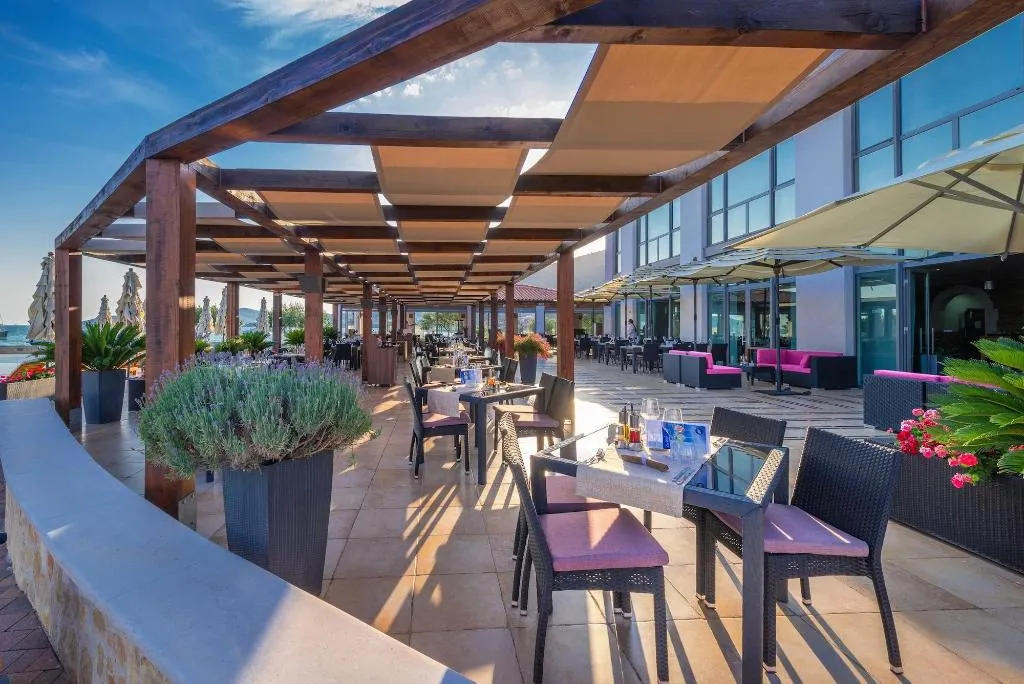 Restaurant, Marina Baotić Apartments, Split