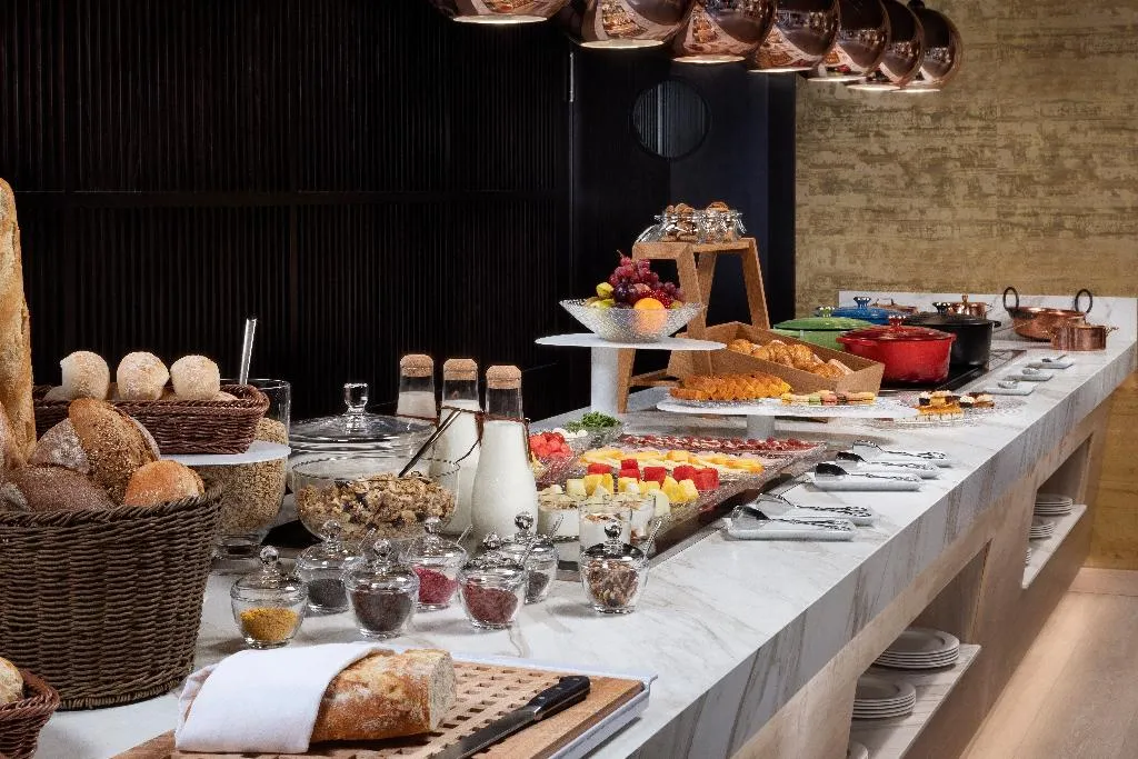 Restaurant, The Level At Hotel Melia Castilla, Madrid