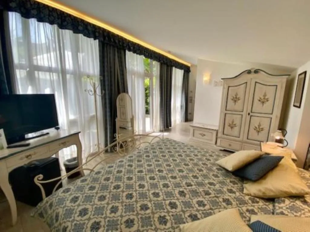 DOUBLE DELUXE WITH TERRACE Room, Sant Antonin, Venice