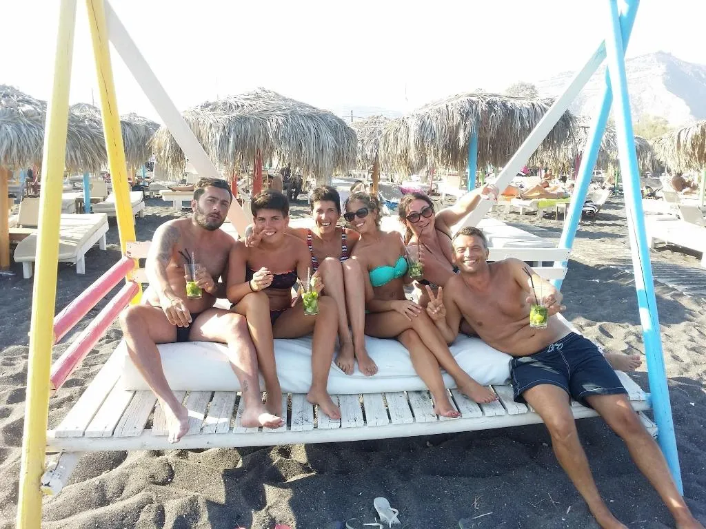 Terrace, Pleasure Beachside Studios, Santorini