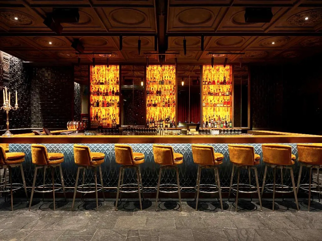 Bar, Raffles The Palm Dubai, Dubai