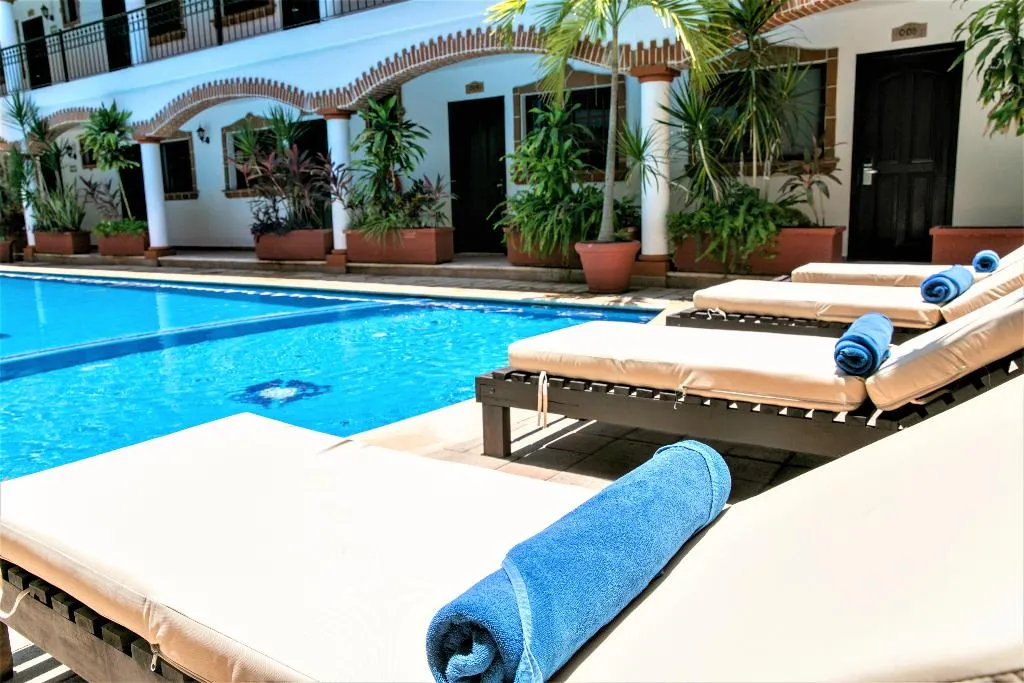 Pool, Hotel Colonial Playa del Carmen, Playa Del Carmen