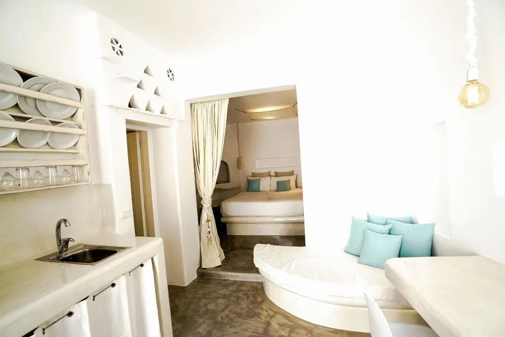 Room, Flaskos Suites, Mykonos