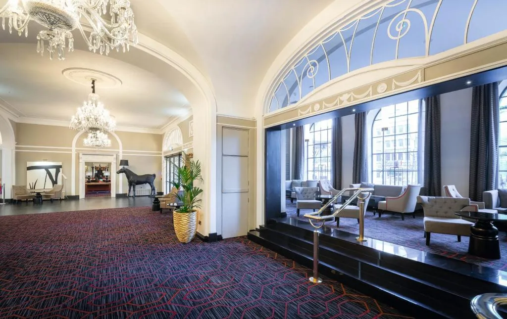 Lobby, Hotel Riu Plaza The Gresham Dublin, Dublin