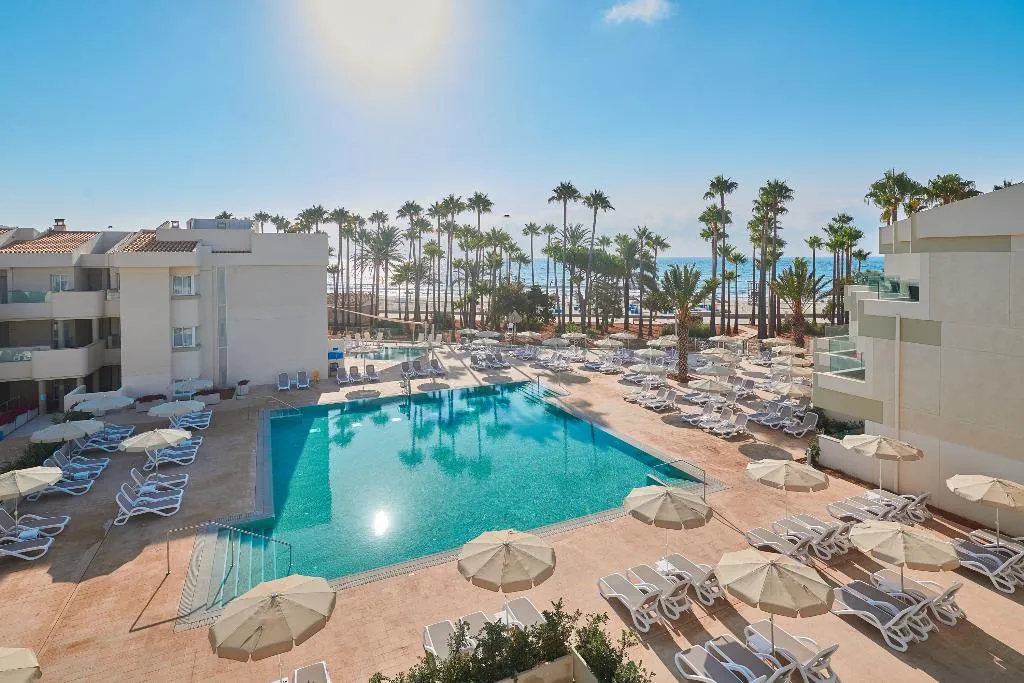 Pool, Hipotels Mediterraneo Club, Majorca