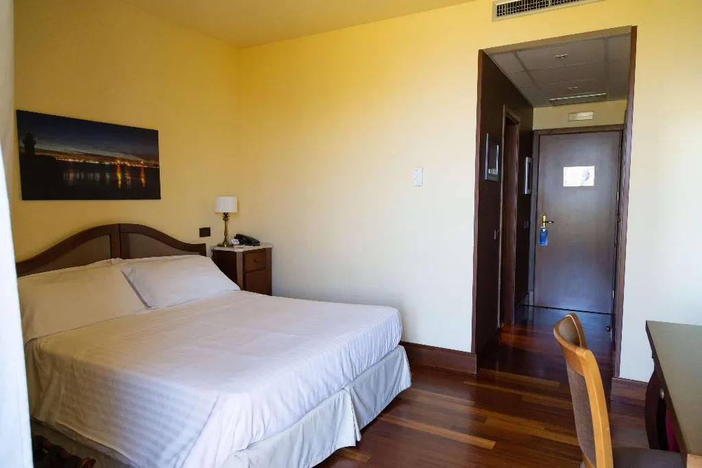Double or Twin STANDARD Room, Best Western Hotel Santa Caterina, Catania