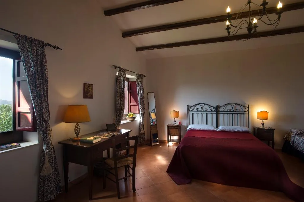 QUADRUPLE STANDARD Room, Masseria Rossella, Palermo