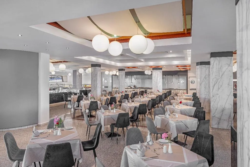 Restaurant, Virginia Family Resort, Rhodes