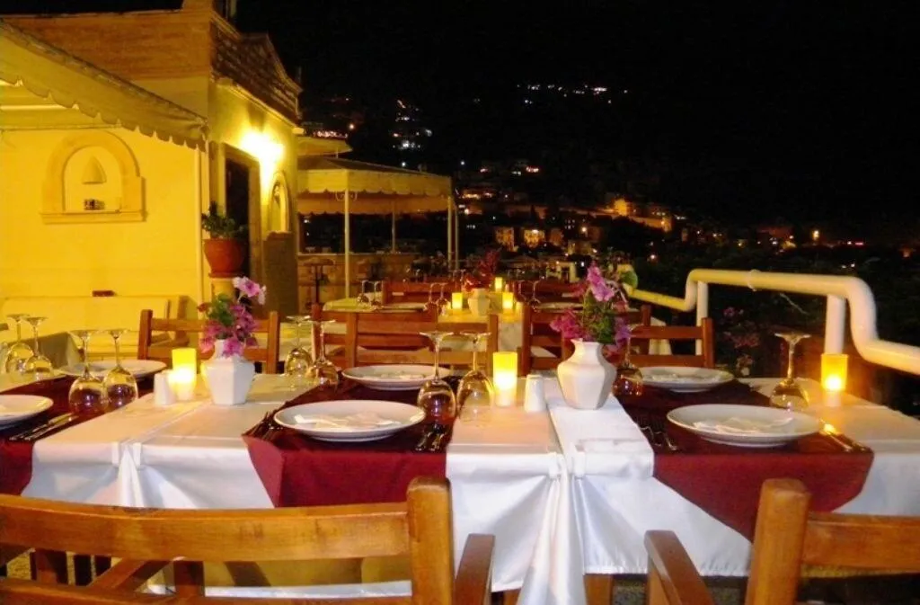 Restaurant, Dionysia, Antalya