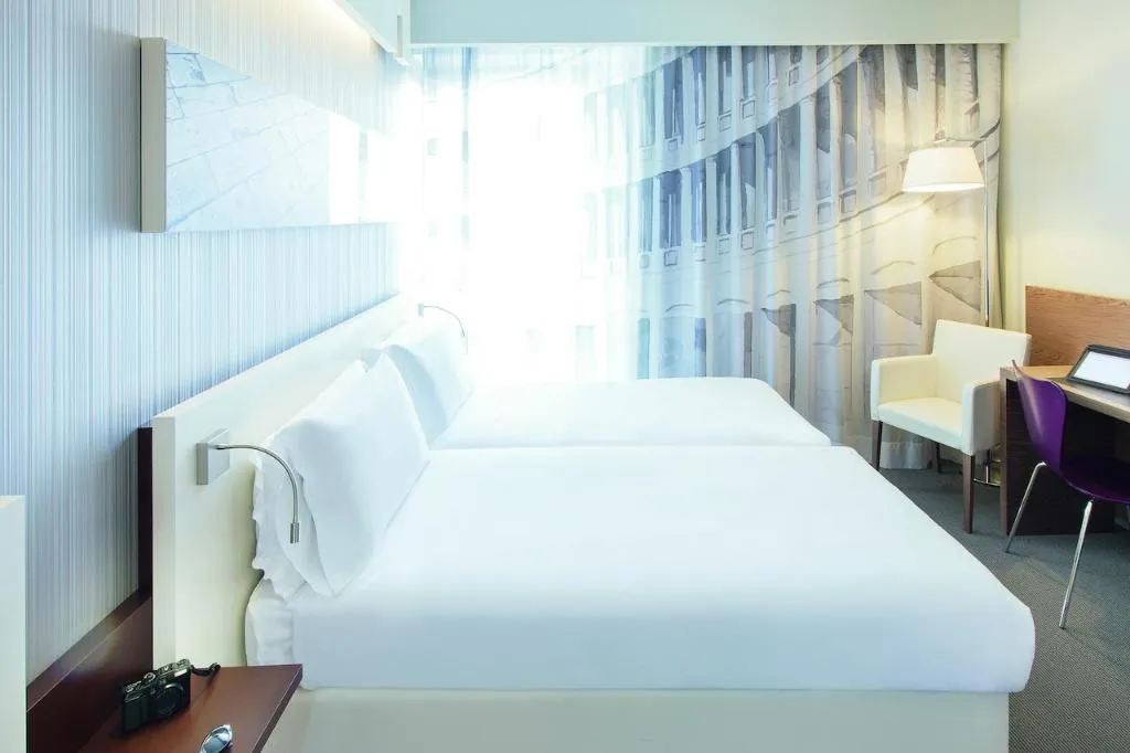DOUBLE SUPERIOR WITH BALCONY Room, ibis Styles Roma Eur, Rome