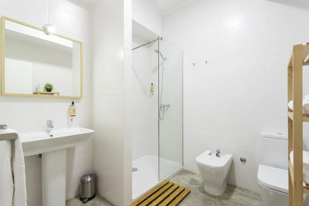 Room, Emporium Lisbon Suites, Lisbon