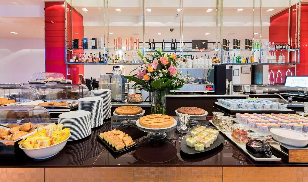 Restaurant, Devero Hotel & Spa, BW Signature Collection, Milan