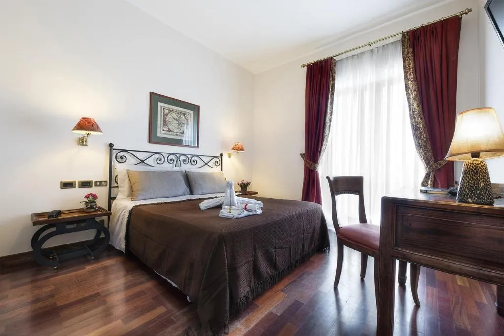 Double or Twin STANDARD Room, Hotel Colony, Rome