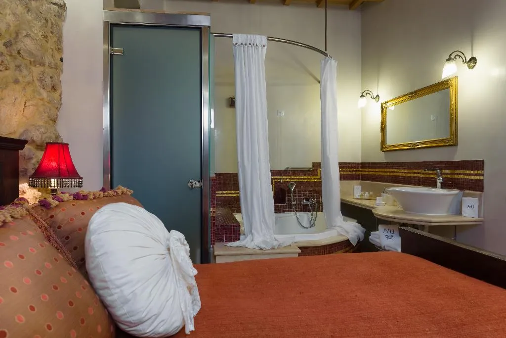 JUNIOR SUITE STANDARD Room, Avli Lounge Apartments, Crete