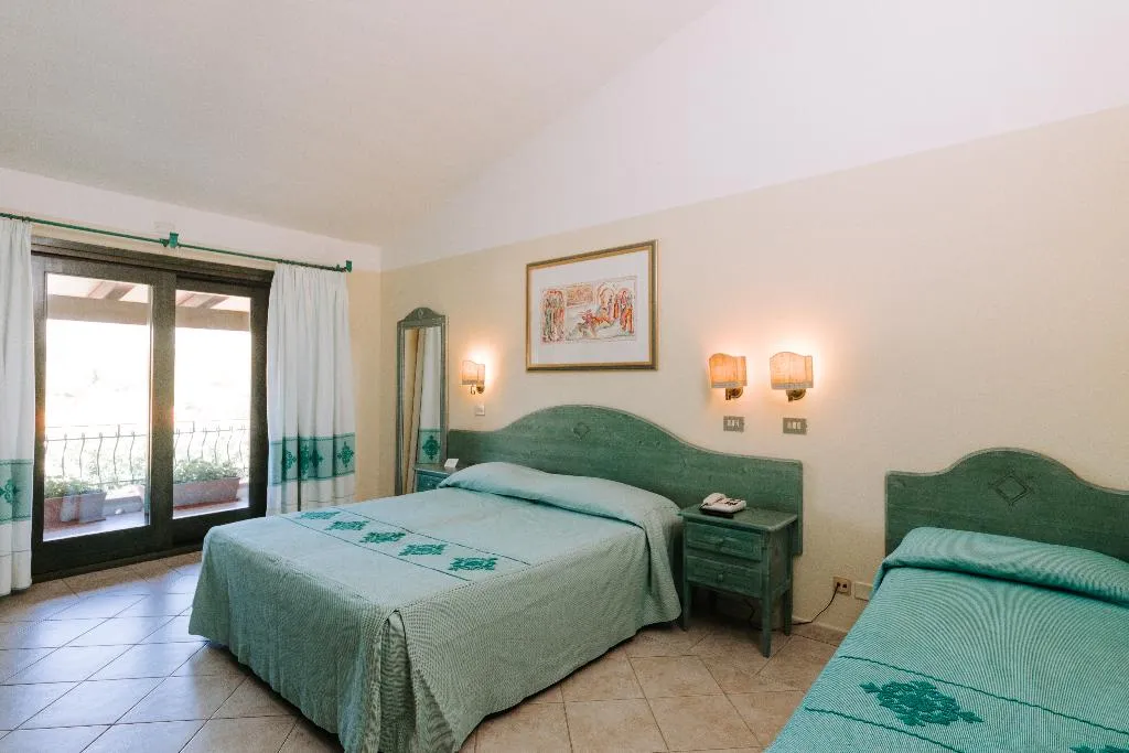 TRIPLE CLASSIC Room, Nicolaus Club Torre Moresca, Cagliari