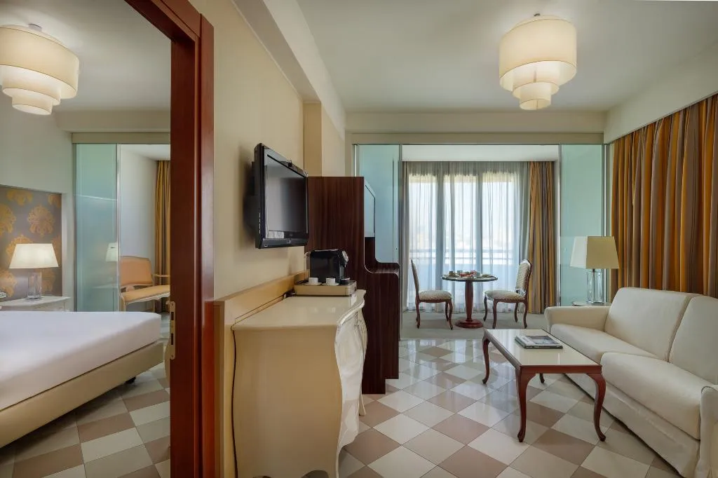 APARTMENT EXECUTIVE Room, UNA HOTELS Expo Fiera Milano, Milan