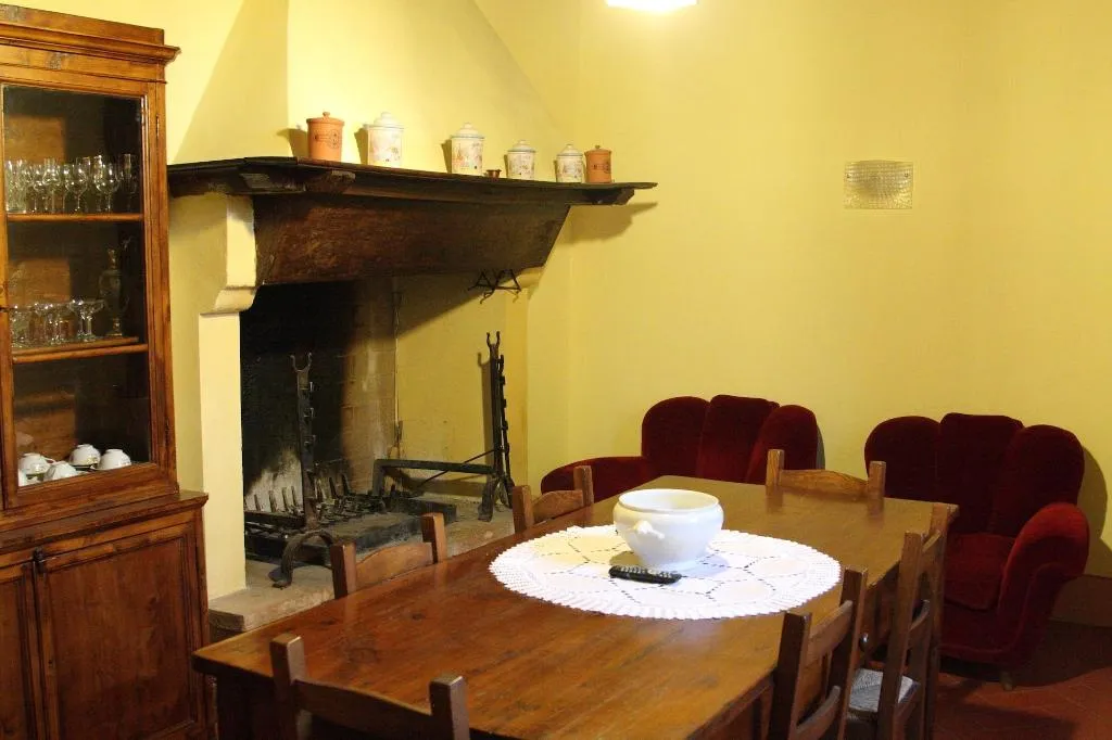 Room, Villa Del Cardinale, Perugia