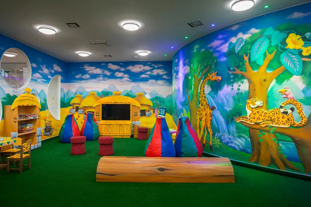 Sports and Entertainment, Leonardo Laura Beach And Splash Resort, Cyprus