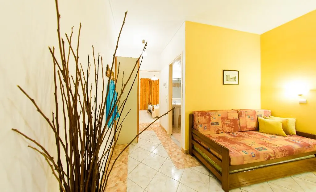 APARTMENT STANDARD Room, Remezzo Apartments & Studios, Zante