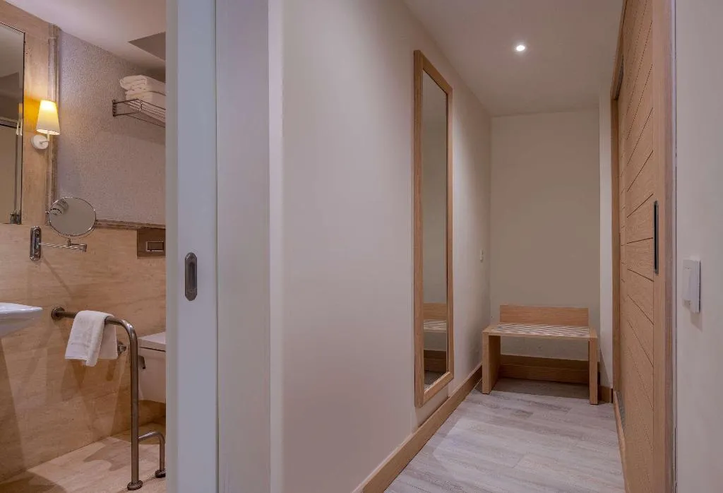DOUBLE Accessible Room, DoubleTree by Hilton Bodrum Marina Vista, Bodrum