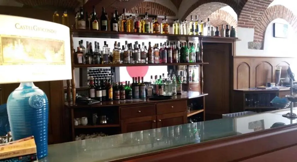 Bar, Villa Pitiana, Florence