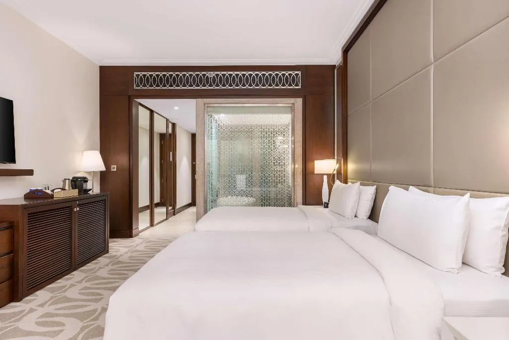 TWIN EXECUTIVE Room, Hilton Dubai Al Habtoor City, Dubai
