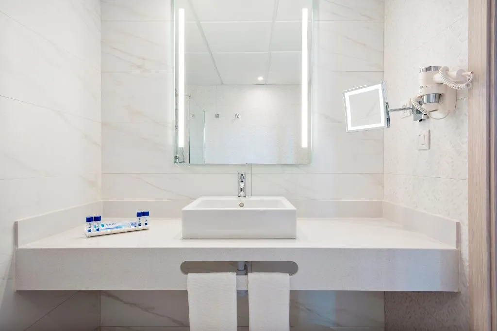 DOUBLE SINGLE USE STANDARD Room, Best Negresco, Costa Dorada