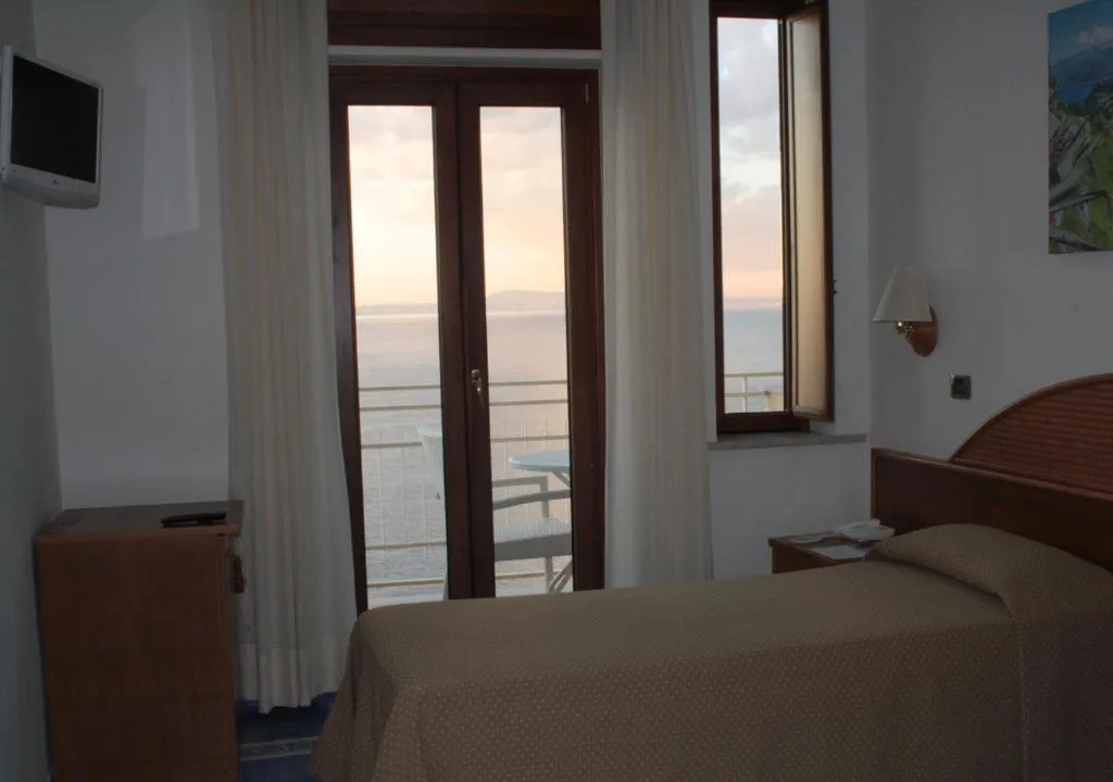SINGLE SUPERIOR SEA VIEW Room, Hotel Sporting - Sorrento Coast, Naples