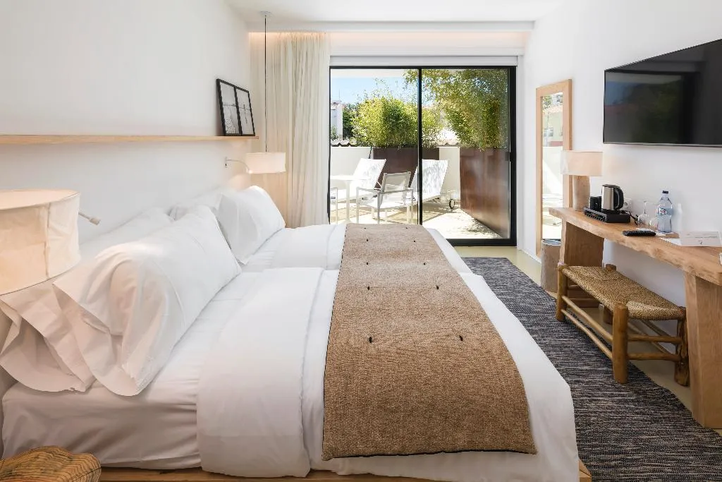 Double or Twin CITY VIEW Room, Lagos Avenida Hotel, Algarve
