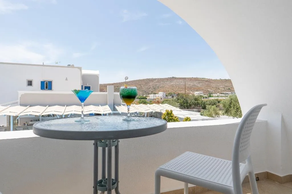 QUADRUPLE SEA VIEW Room, Bella Santorini, Santorini