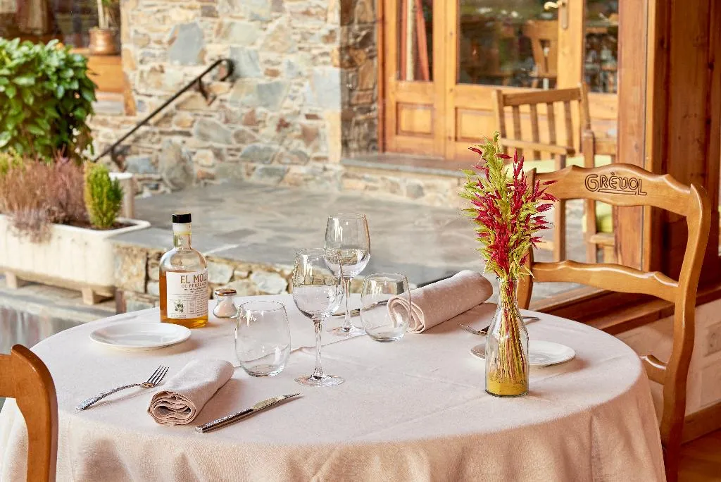 Restaurant, Grevol Spa, Costa Brava