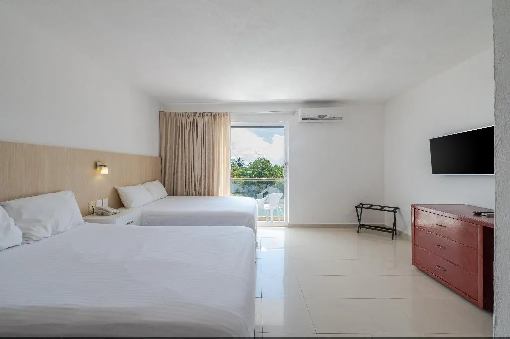 DOUBLE STANDARD Room, Hotel Dos Playas Faranda Cancun, Cancun Area