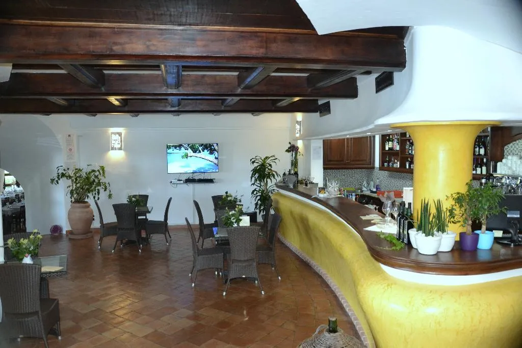 Restaurant, Galanias Hotel And Retreat, Cagliari