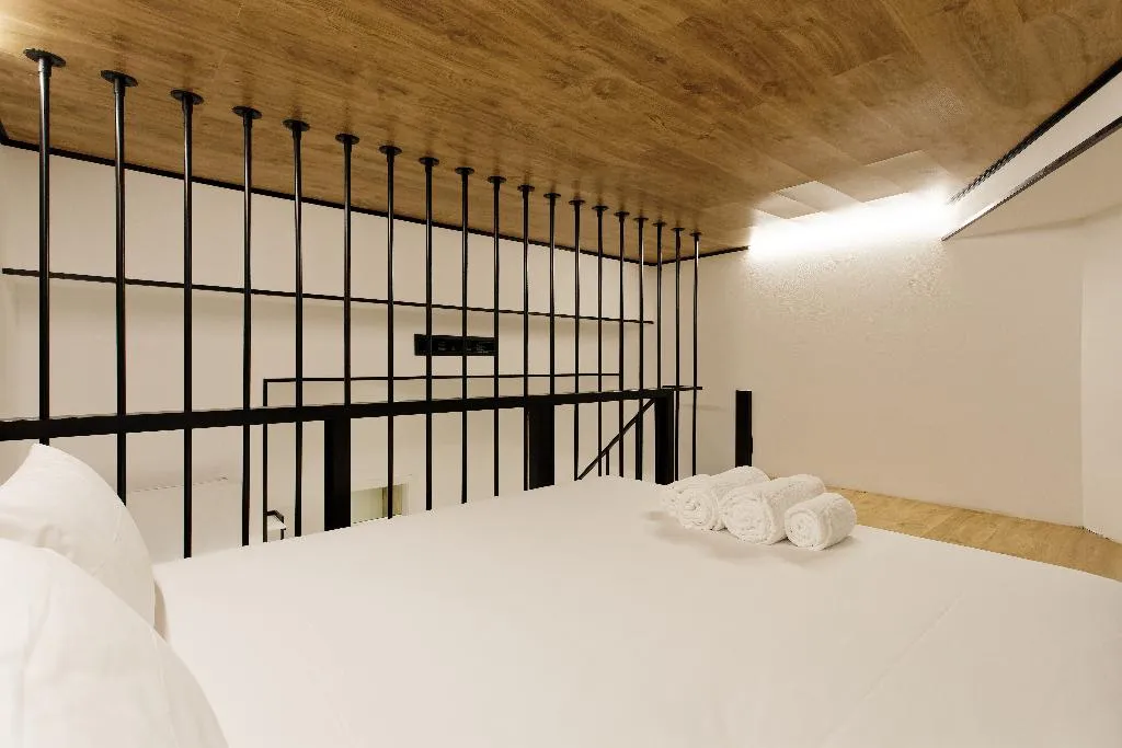 QUADRUPLE ECONOMY Room, Green House Hotel, Barcelona