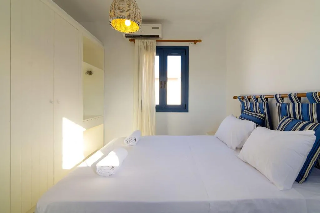Room, Okirroi Villas and Apts, Crete