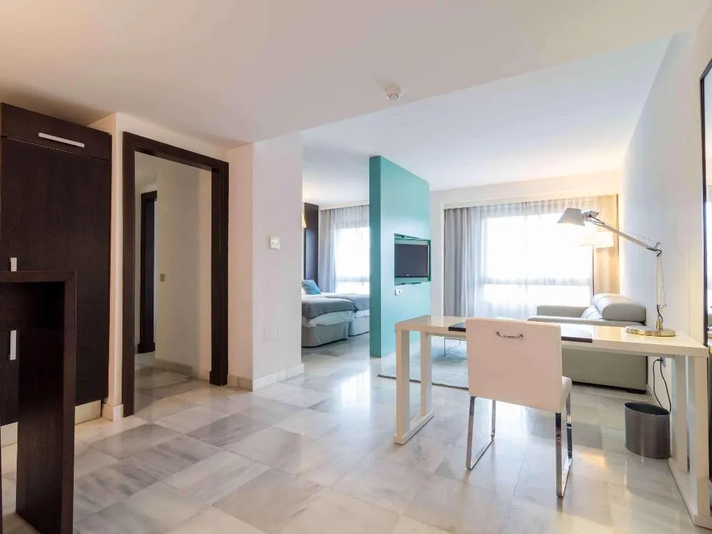 APARTMENT WITH KITCHENETTE Room, Suittes Hotel, Costa De La Luz