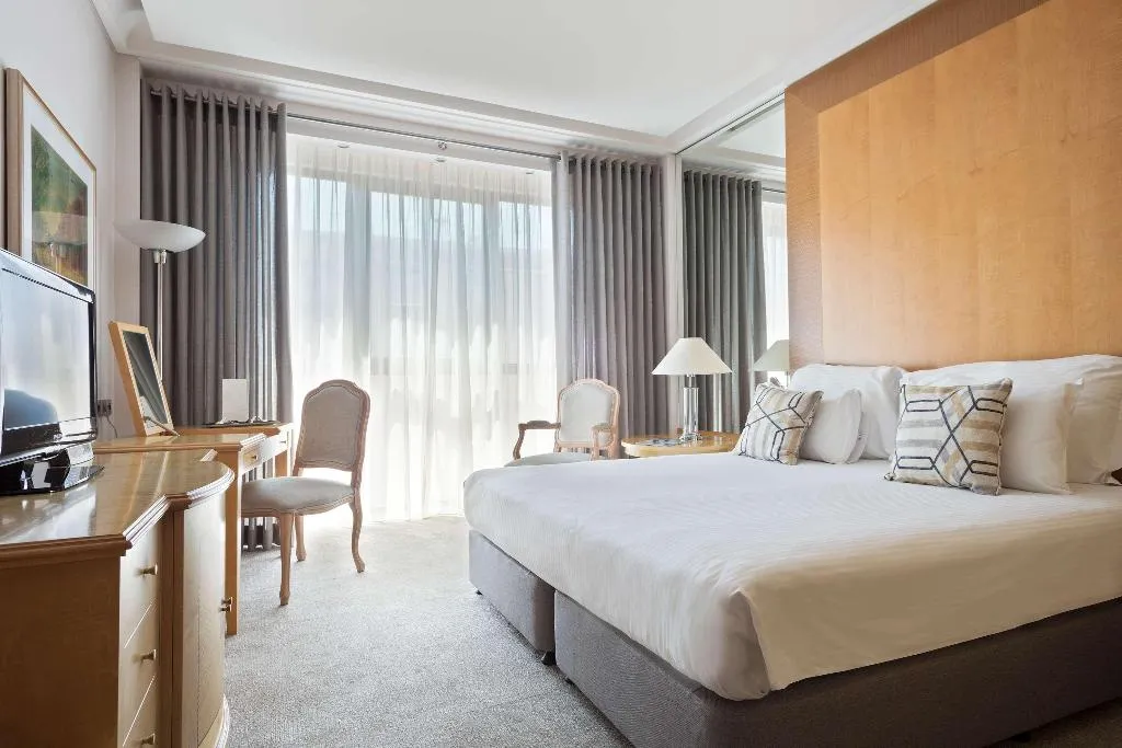 DOUBLE STANDARD Room, Melia Athens, Athens