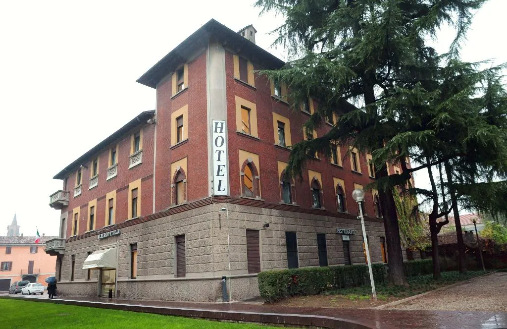 General view, Nuovo Albergo Italia, Milan