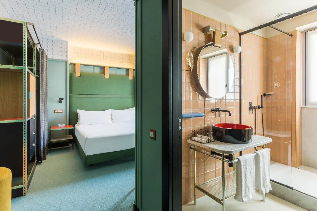 DOUBLE SINGLE USE STANDARD Room, Room Mate Collection Giulia, Milan, Milan
