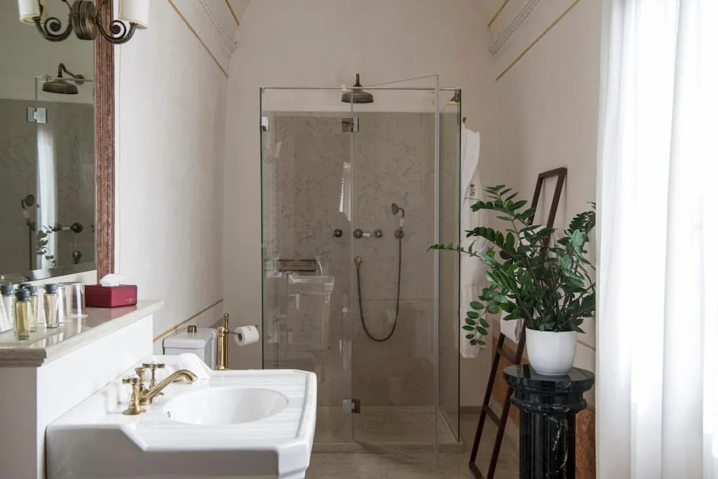 SUITE CANAL VIEW Room, Nani Mocenigo Palace, Venice