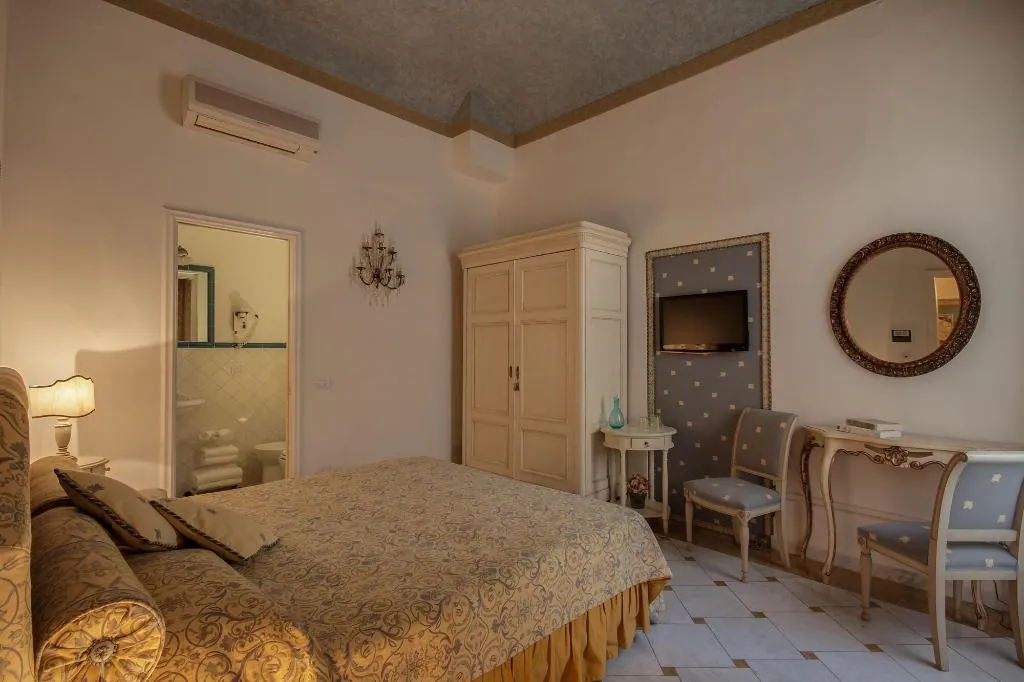 Room, Florence Dream Domus, Florence