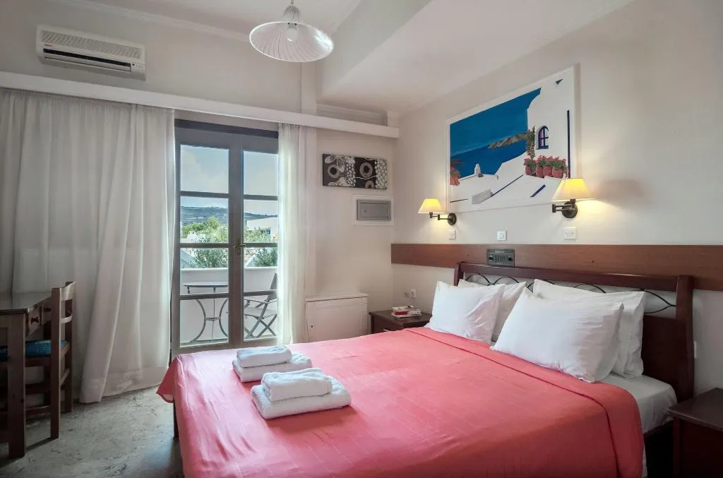 Room, Holiday Beach Resort, Santorini