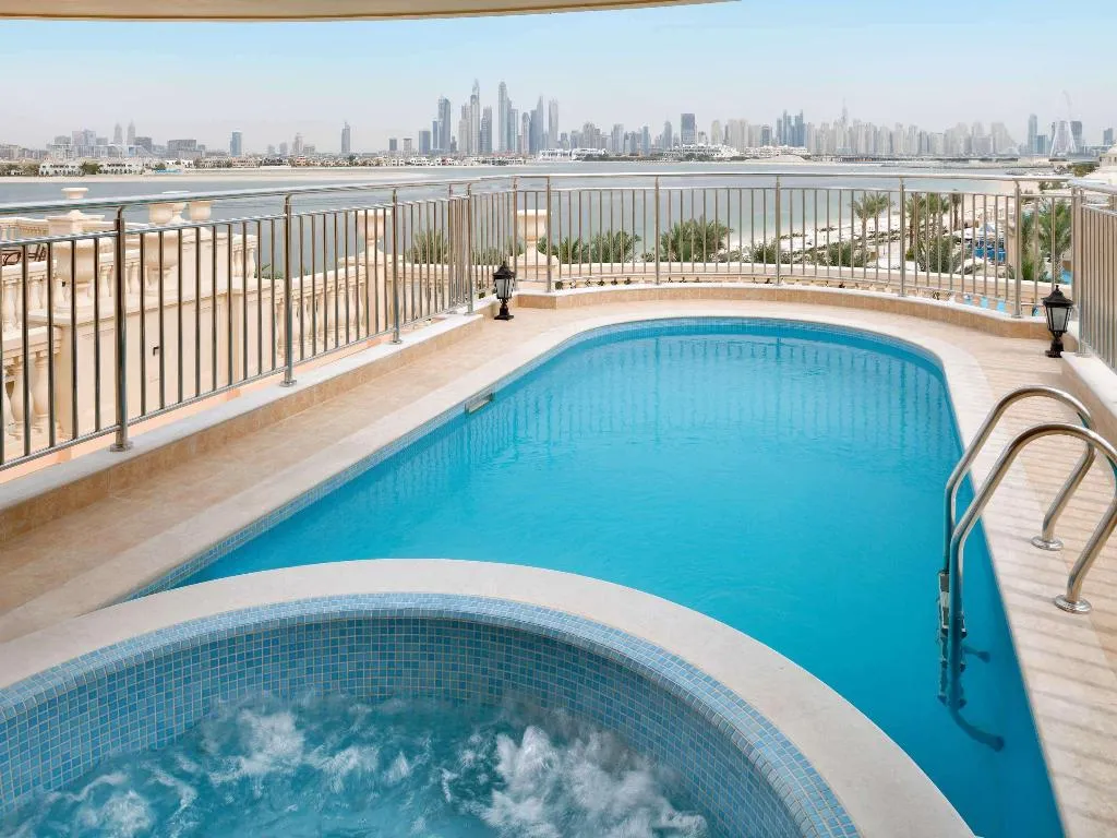 VILLA STANDARD Room, Raffles The Palm Dubai, Dubai