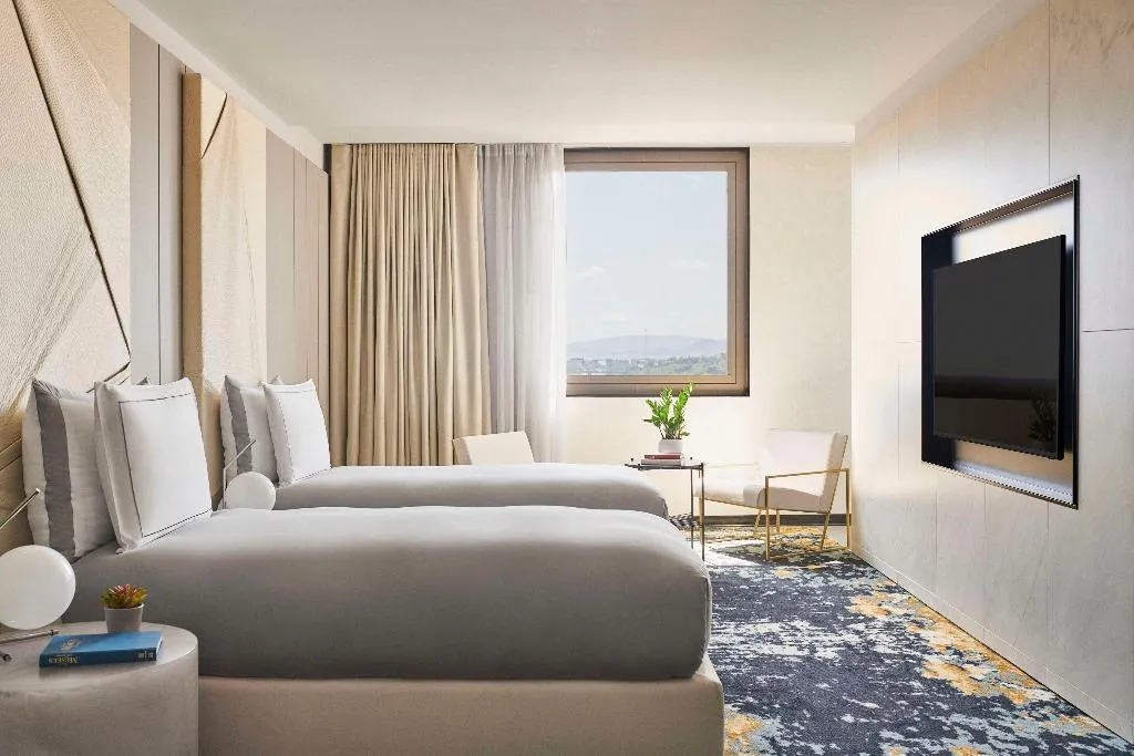 SUITE STANDARD Room, Grand Hyatt Barcelona, Barcelona