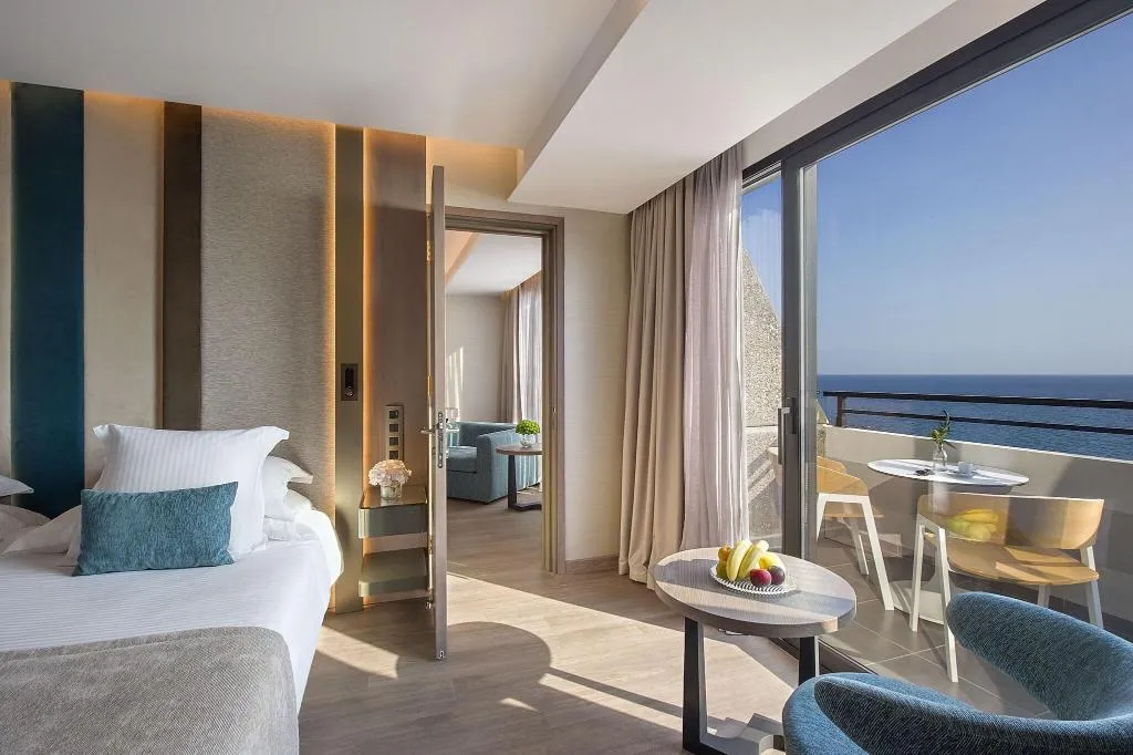 FAMILY ROOM CONNECTING ROOM Room, Amathus Beach Hotel Limassol, Cyprus