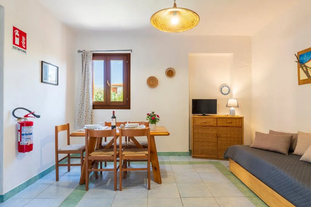 APARTMENT CAPACITY 4 Room, Appartamenti Tiffany, Olbia