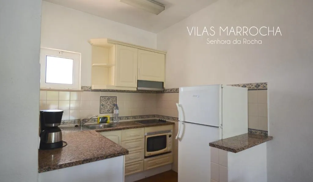 APARTMENT TWO BEDROOMS Room, Vila Senhora da Rocha, Algarve