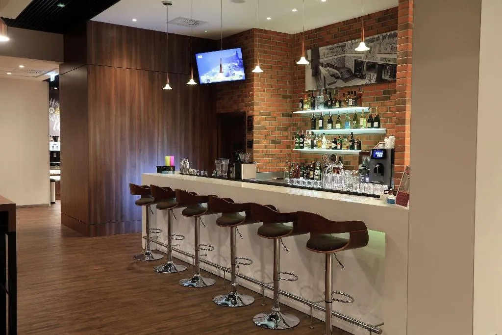 Bar, Hampton by Hilton Gdansk Old Town, Gdansk