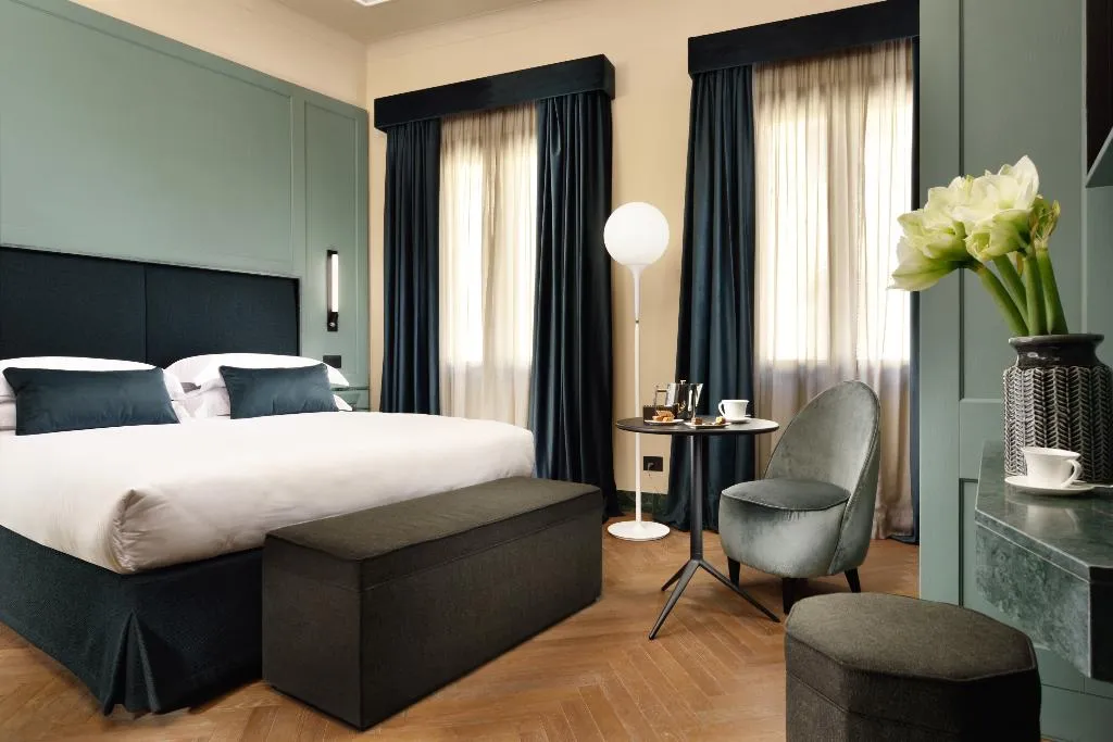 DOUBLE CLASSIC Room, Floren Luxury Hotel, Florence