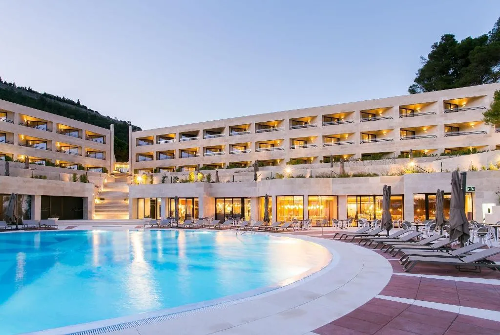 Pool, Four Points By Sheraton Sesimbra, Lisbon